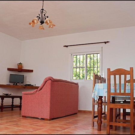 Chalet Rustico Roche โกนิล เด ลาฟรอนเตรา ภายนอก รูปภาพ