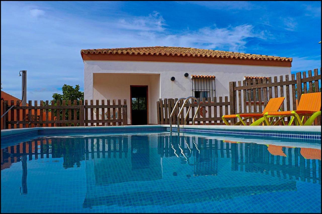 Chalet Rustico Roche โกนิล เด ลาฟรอนเตรา ภายนอก รูปภาพ