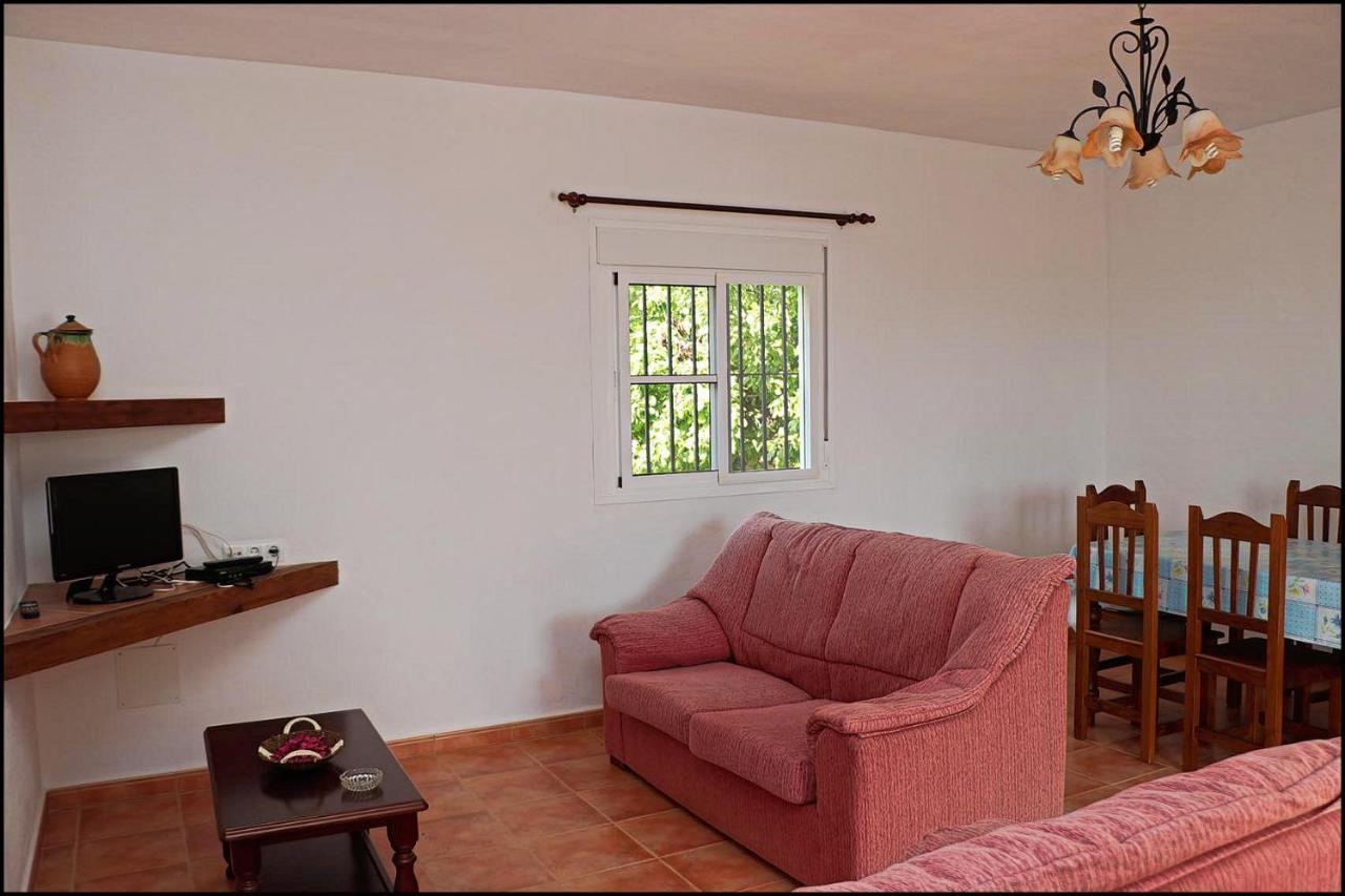 Chalet Rustico Roche โกนิล เด ลาฟรอนเตรา ภายนอก รูปภาพ