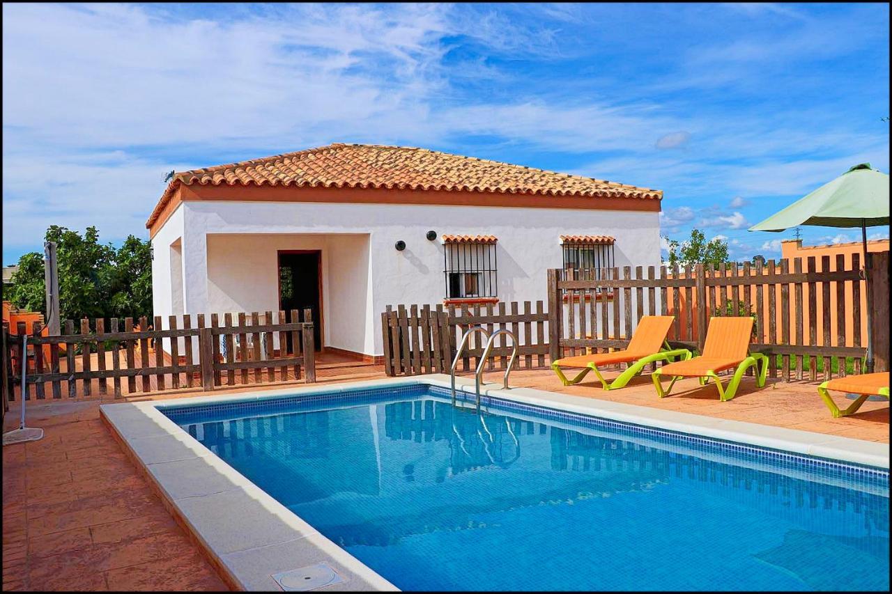 Chalet Rustico Roche โกนิล เด ลาฟรอนเตรา ภายนอก รูปภาพ